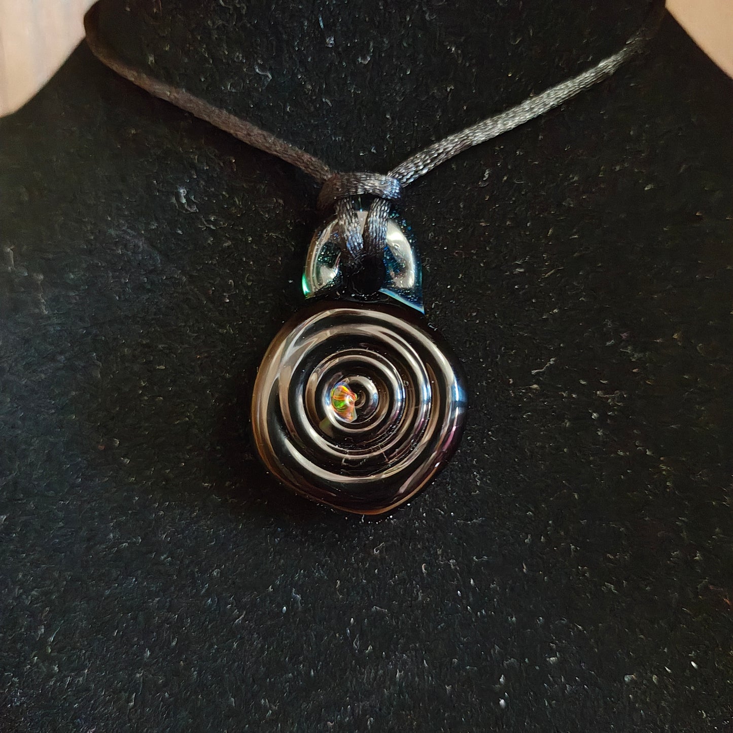 Opal Vibe - Pendant