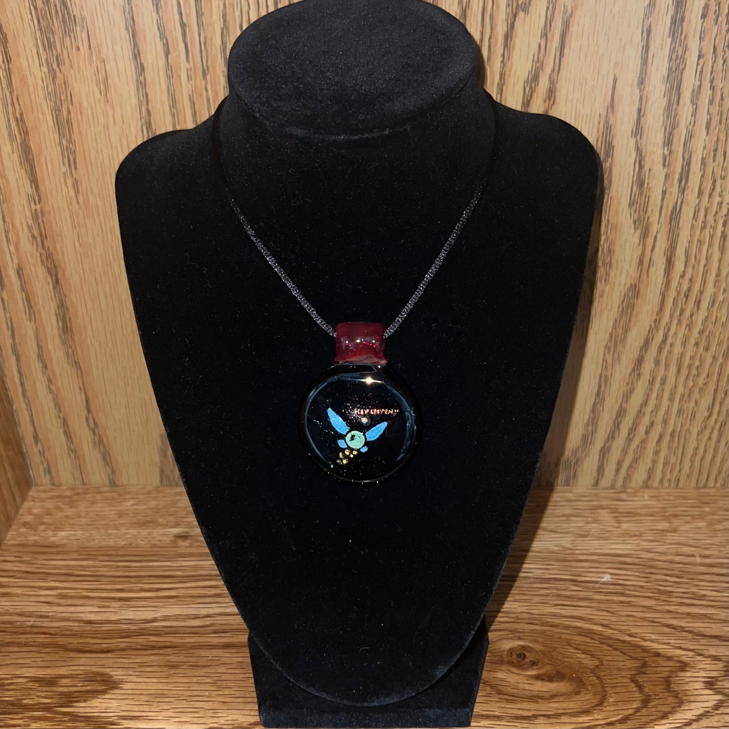 Hey Listen - Pendant