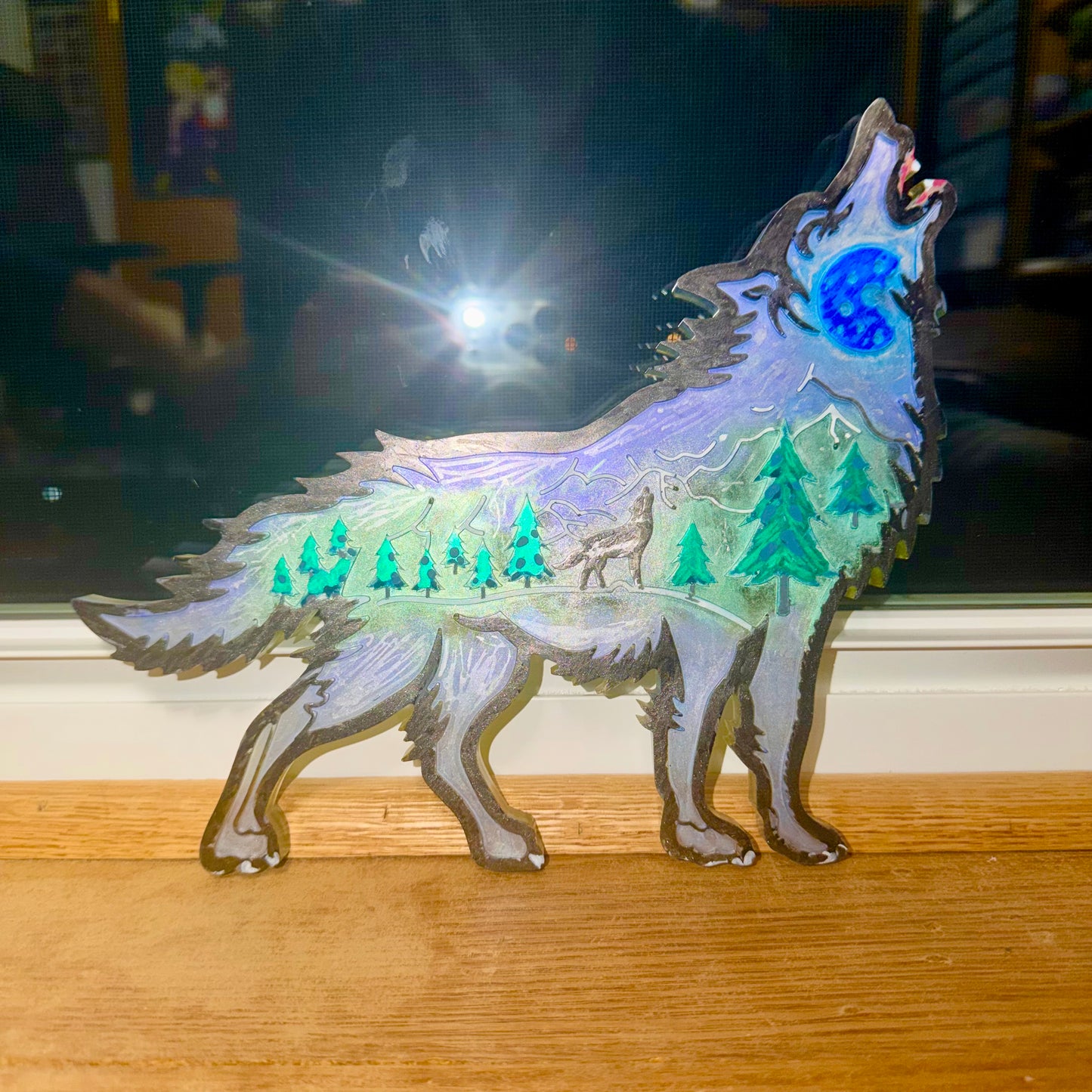 Howling wolf - Resin Picture