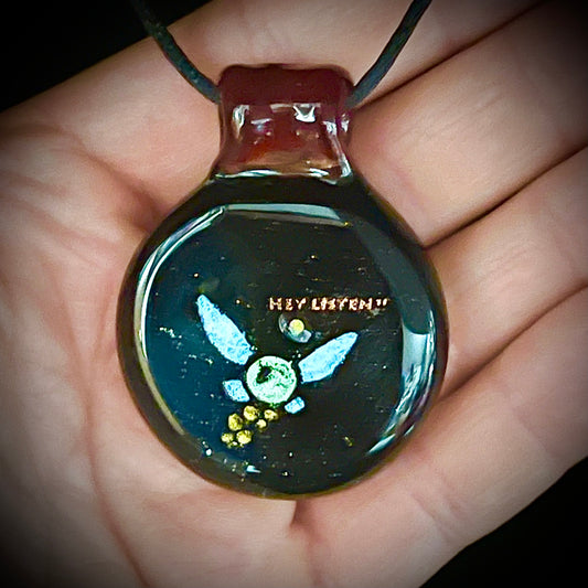 Hey Listen - Pendant