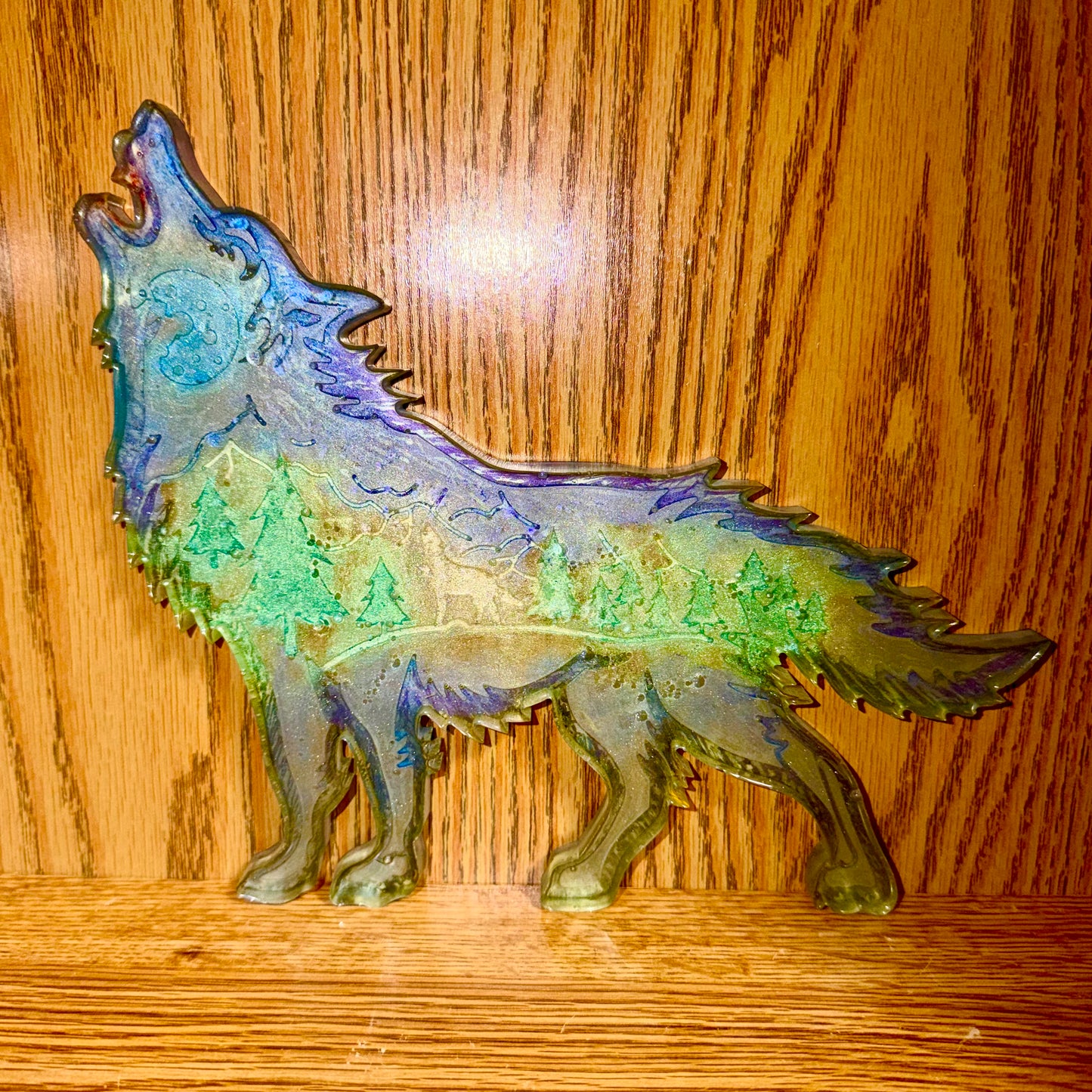 Howling wolf - Resin Picture