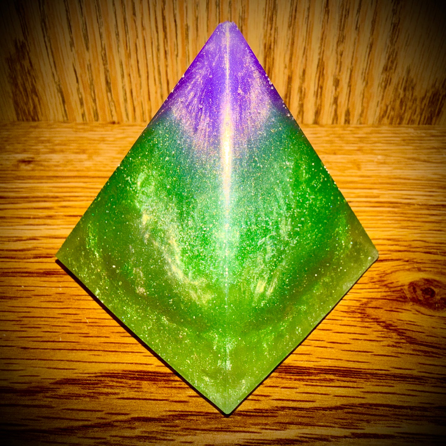 Green / Purple - Pyramid