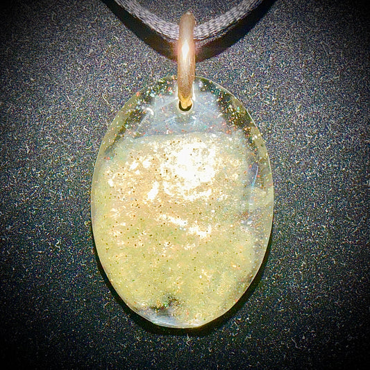 Clear Gold oval - Pendant