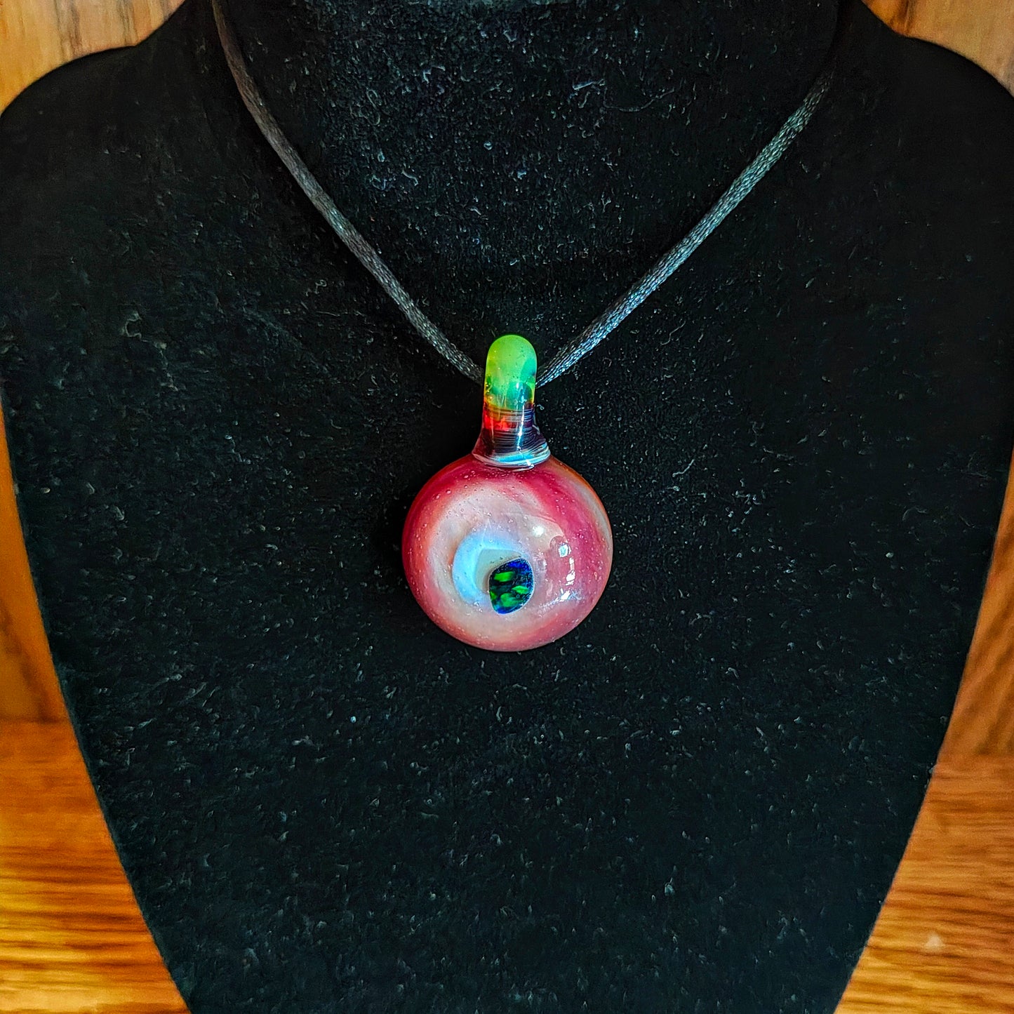 Opal in peach - Pendant